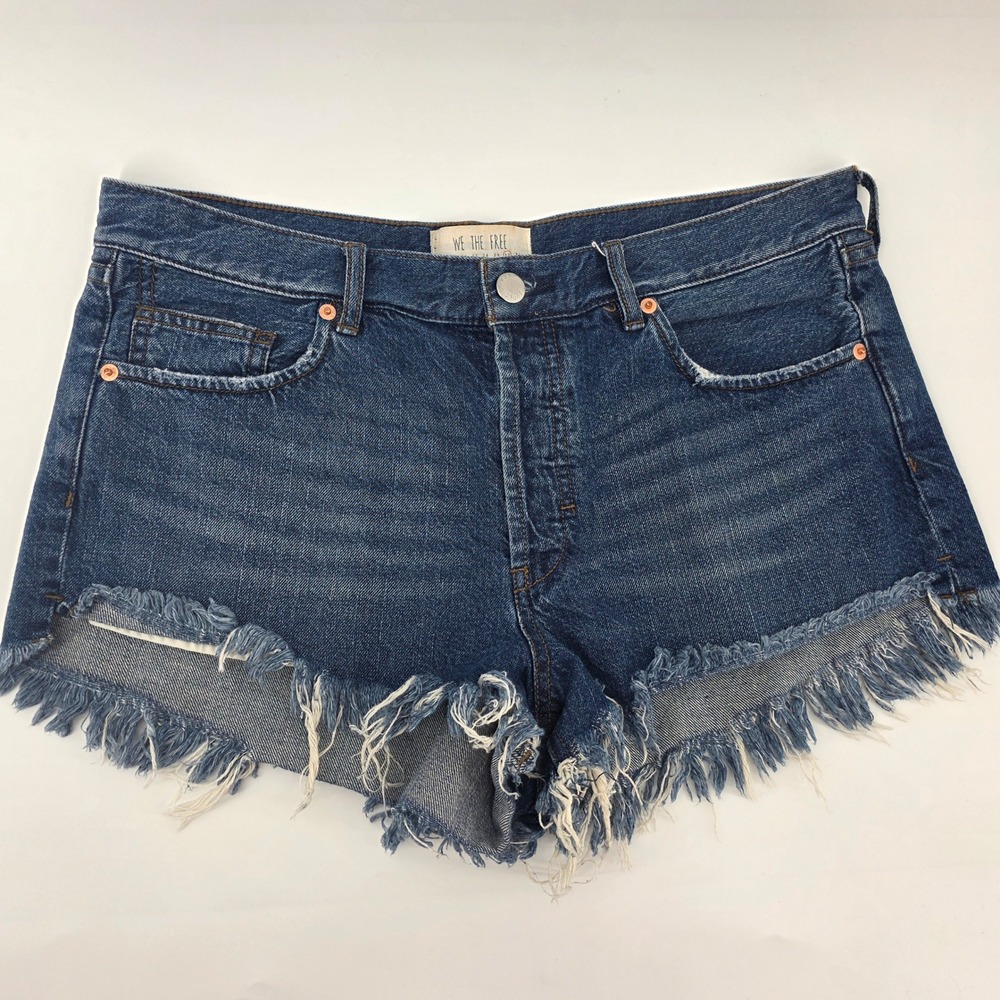 We The Free Denim Cutoff Shorts Frayed Hem Blue Button Fly Women's 30 boho indie